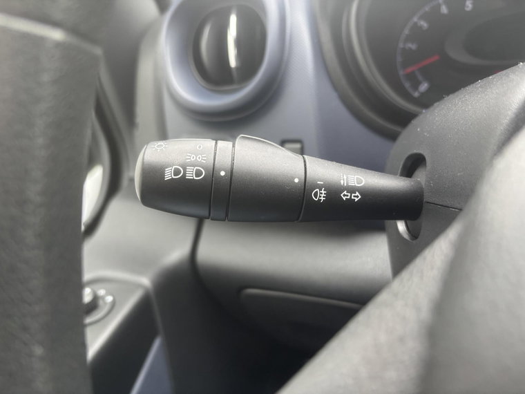 Vehicle Image 23