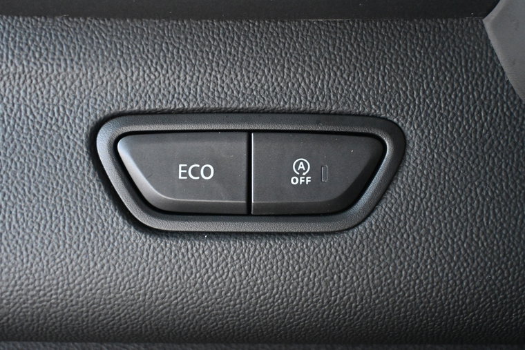 Vehicle Image 40