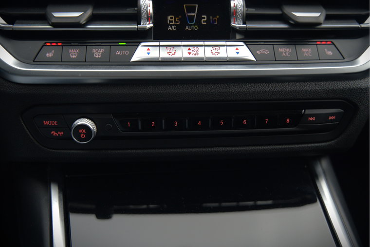 Vehicle Image 50