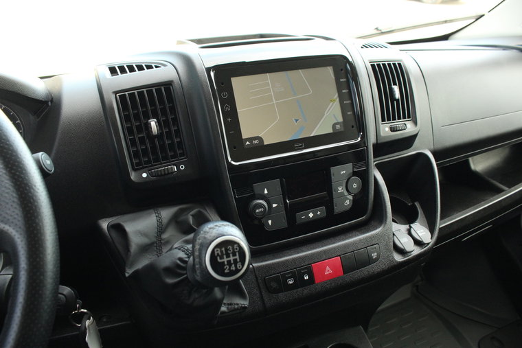 Vehicle Image 23