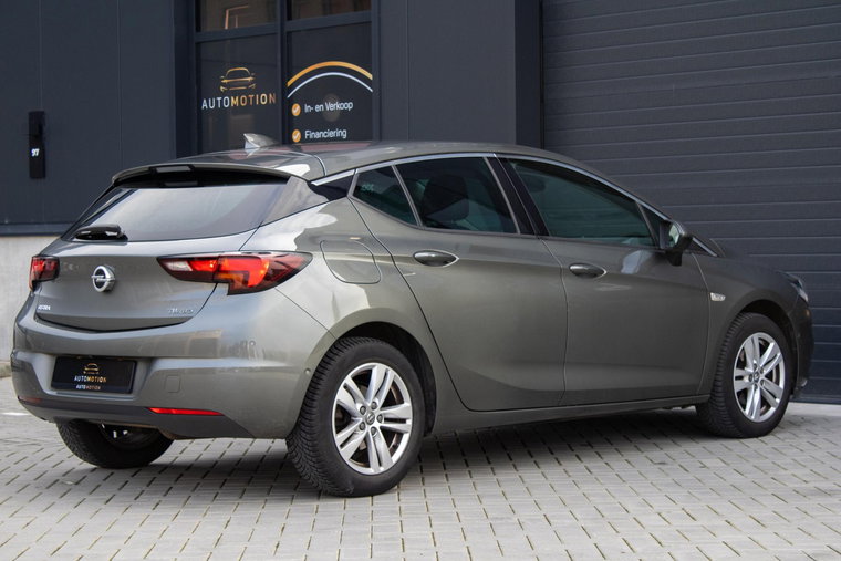Vehicle Image 30