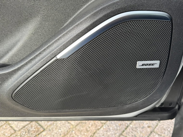 Vehicle Image 28