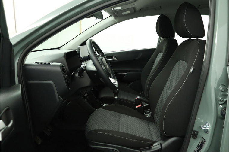 Vehicle Image 19