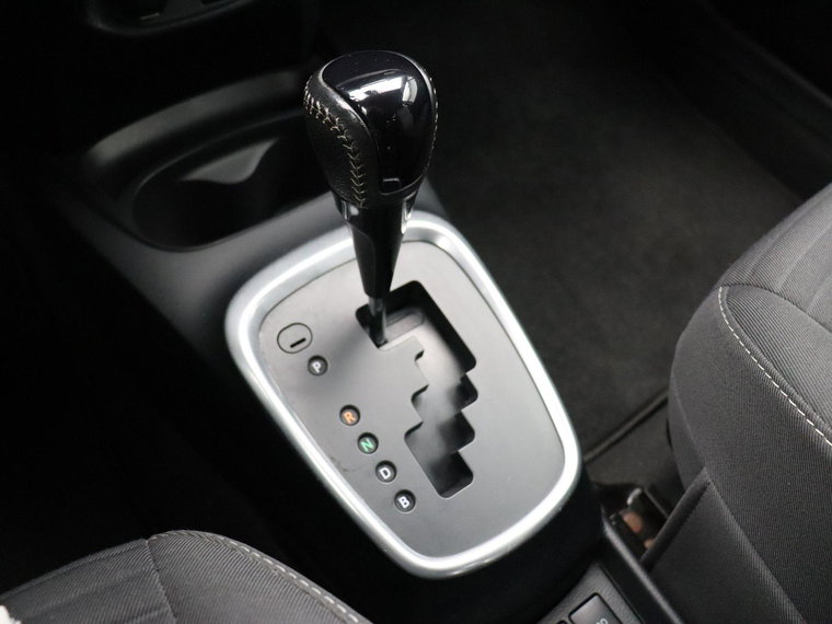 Vehicle Image 26