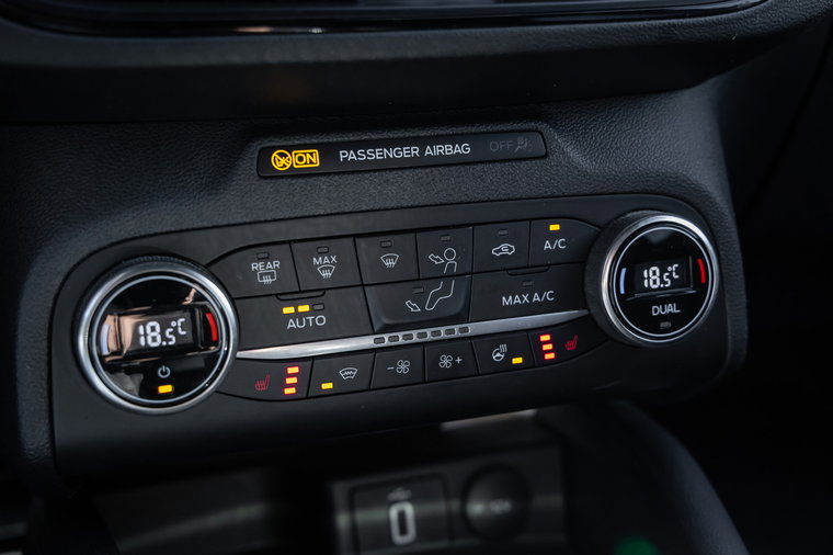 Vehicle Image 27