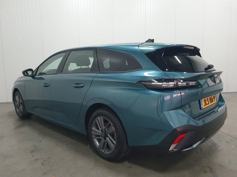 Vehicle Image 17