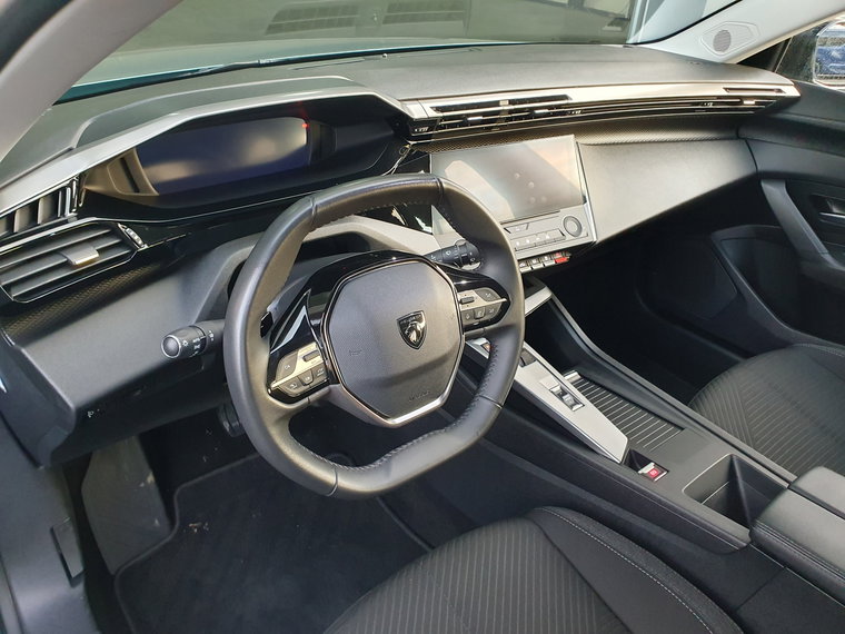 Vehicle Image 37