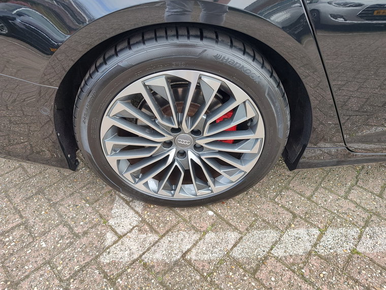 Vehicle Image 37