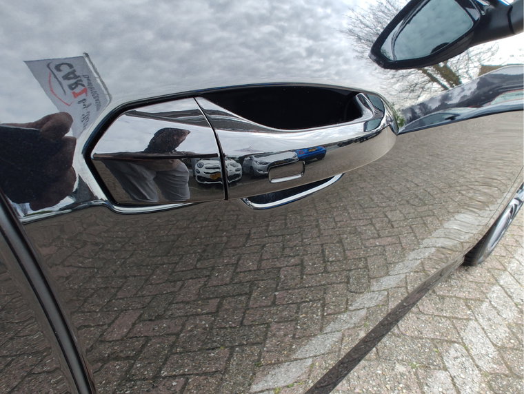 Vehicle Image 38