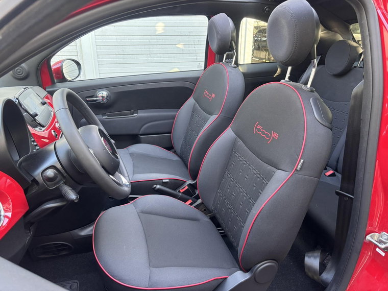 Vehicle Image 16