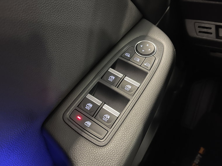 Vehicle Image 27