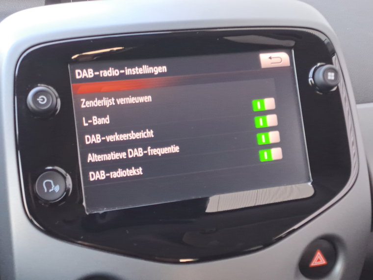 Vehicle Image 30