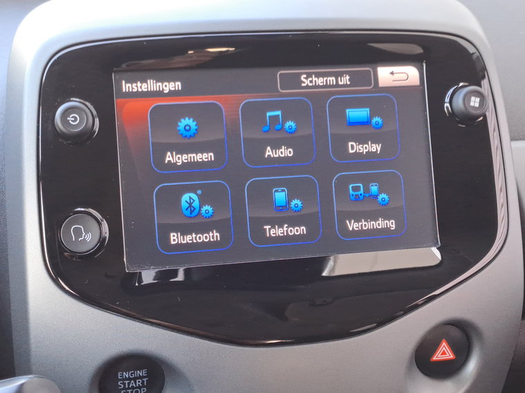 Vehicle Image 35