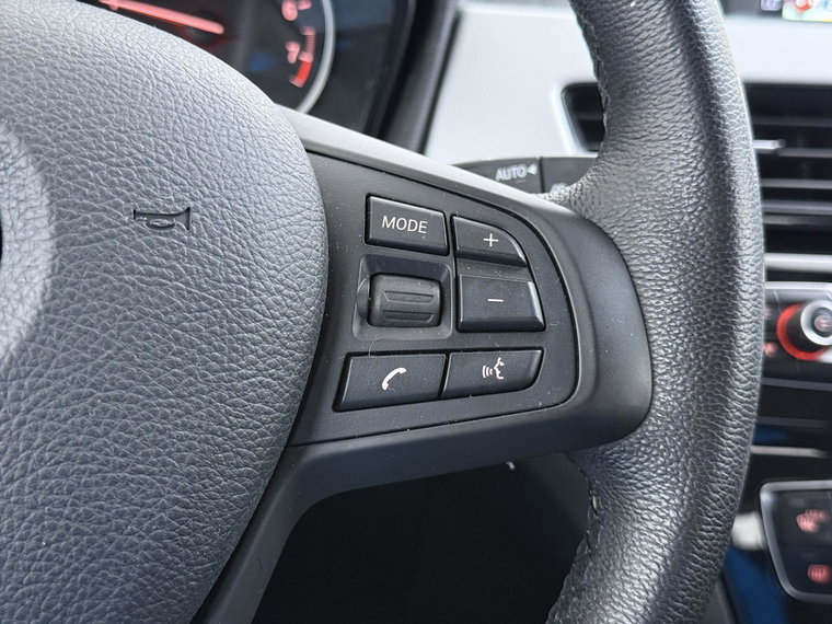 Vehicle Image 29