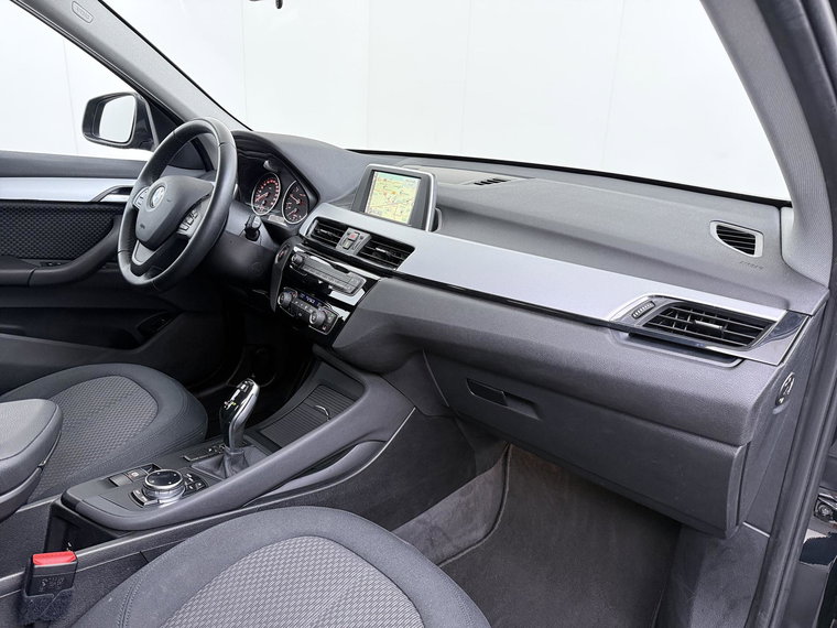 Vehicle Image 45