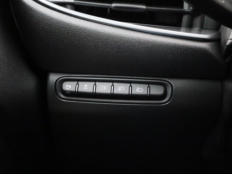 Vehicle Image 26