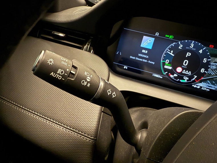 Vehicle Image 60
