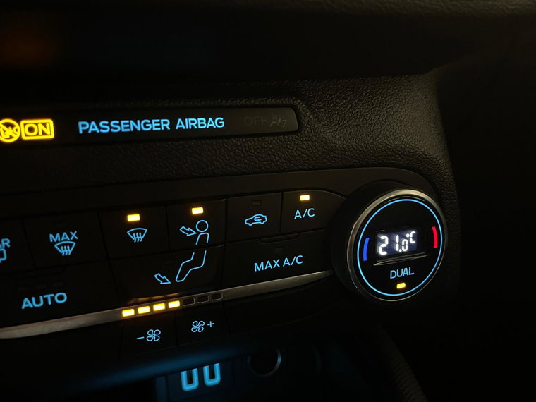 Vehicle Image 39