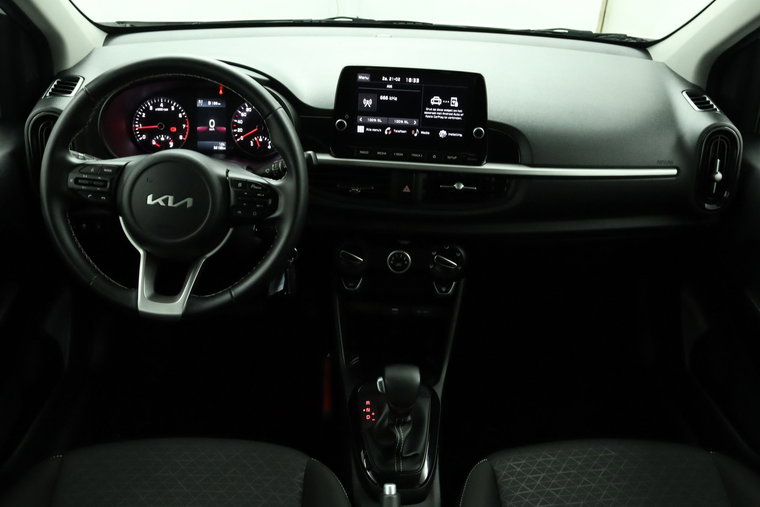 Vehicle Image 32