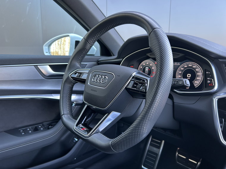 Vehicle Image 39