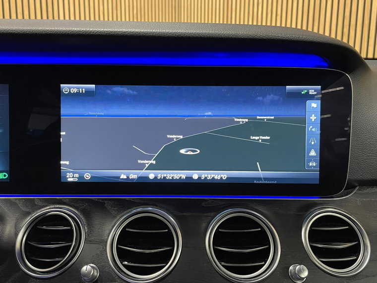 Vehicle Image 40