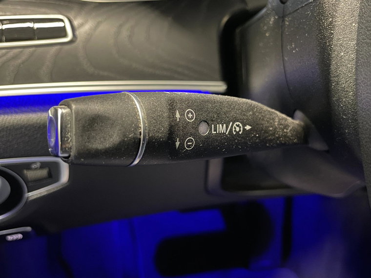 Vehicle Image 45