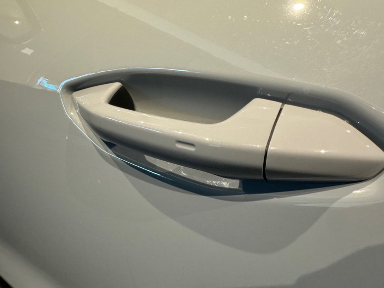 Vehicle Image 33