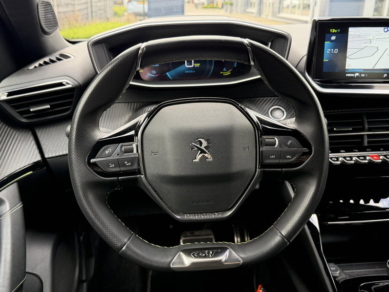 Vehicle Image 21