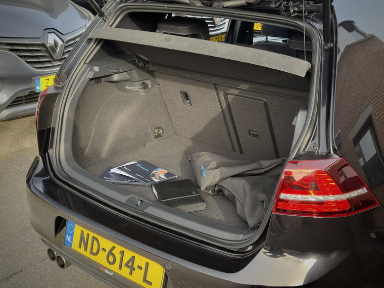 Vehicle Image 18