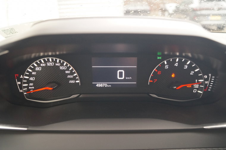 Vehicle Image 19