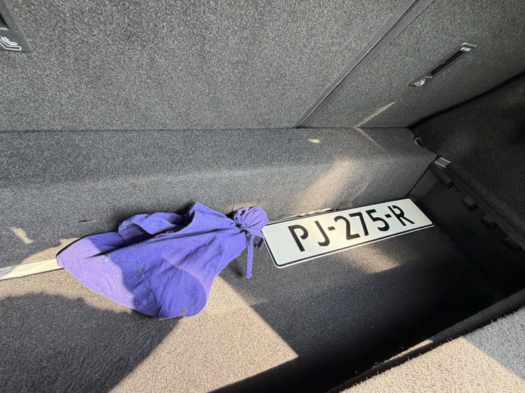 Vehicle Image 18