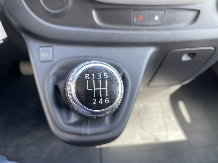 Vehicle Image 28