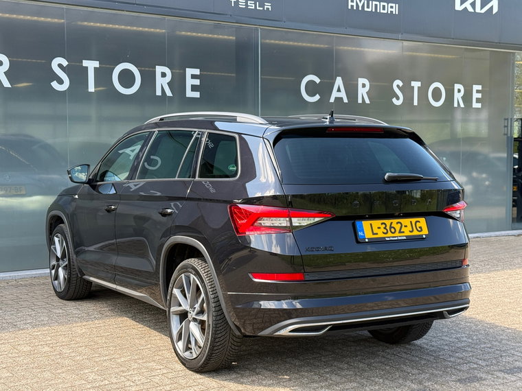 Vehicle Image 7