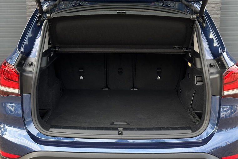 Vehicle Image 36