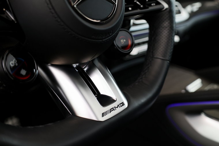 Vehicle Image 37