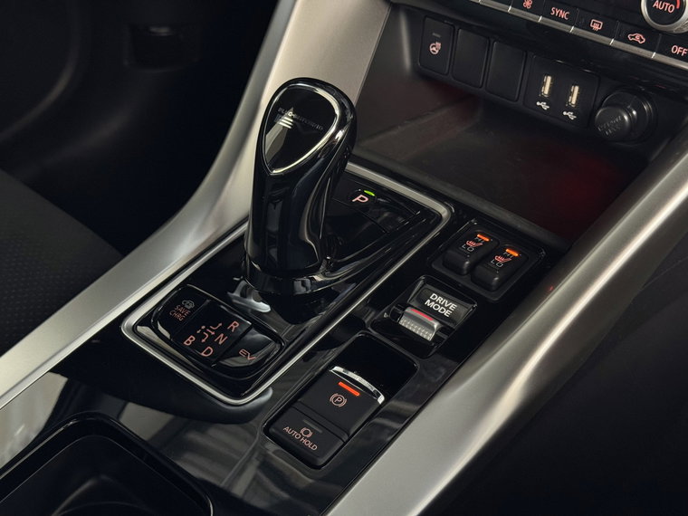 Vehicle Image 40