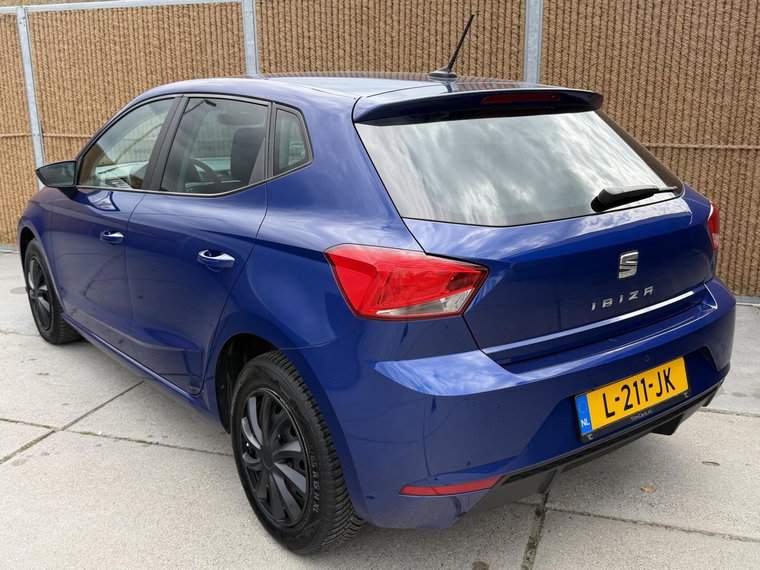 Vehicle Image 35