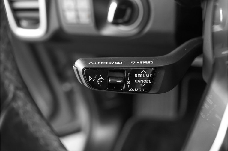 Vehicle Image 46
