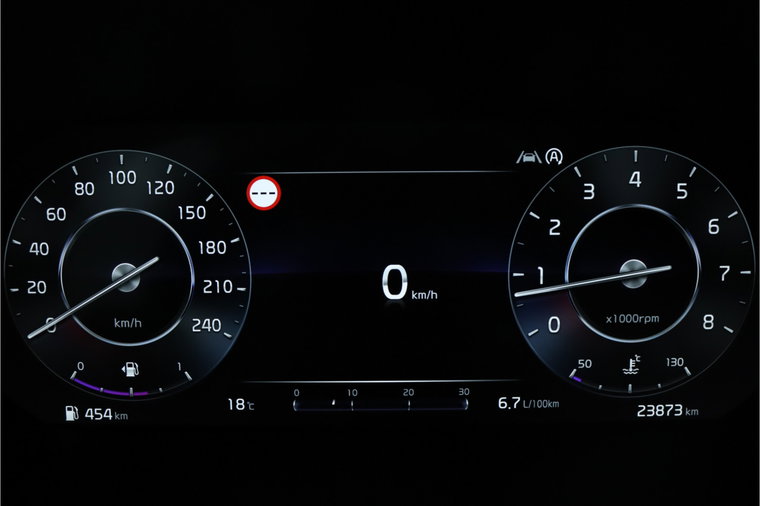 Vehicle Image 22