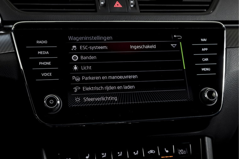Vehicle Image 35