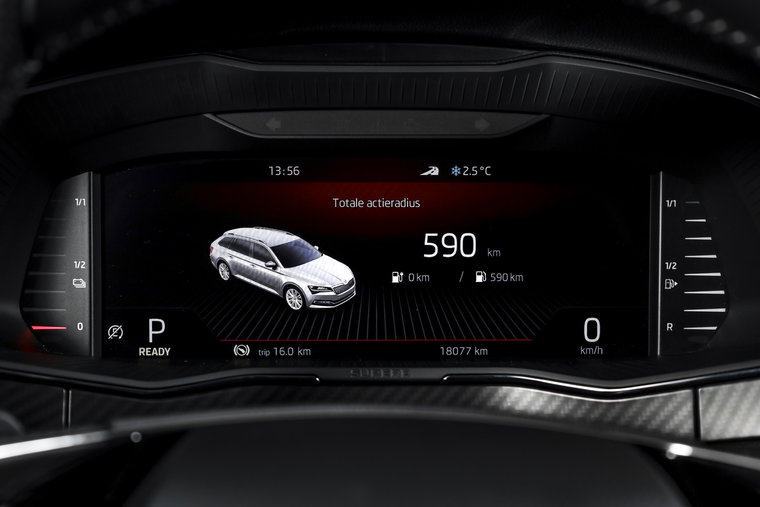 Vehicle Image 36