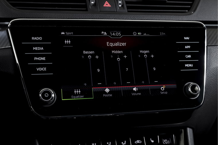 Vehicle Image 43