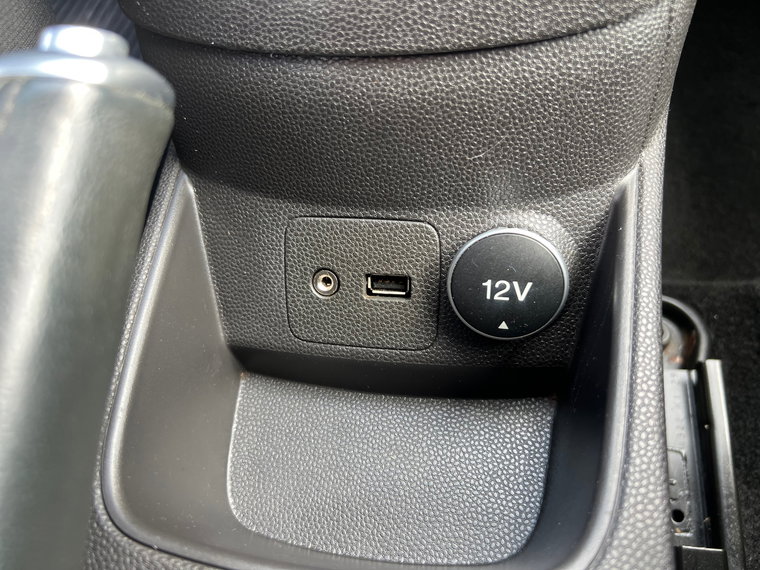Vehicle Image 22