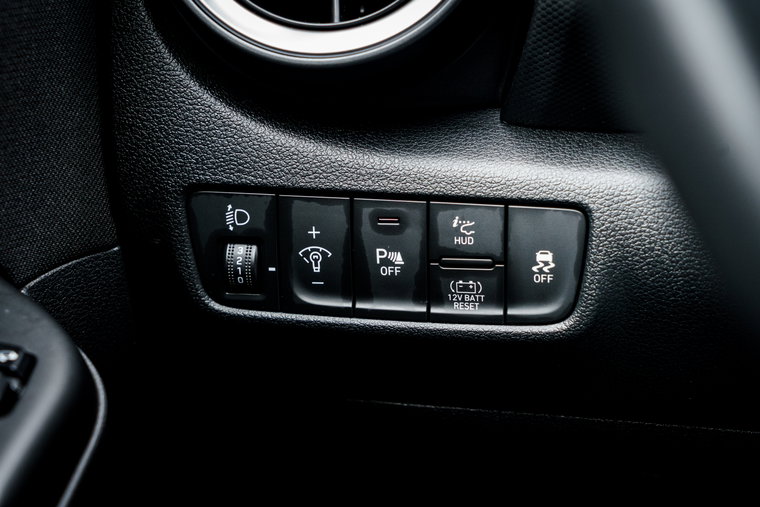 Vehicle Image 35