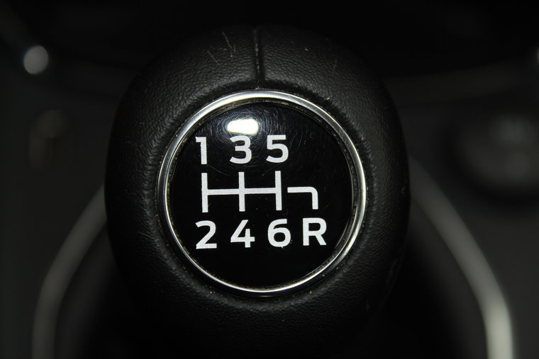 Vehicle Image 28