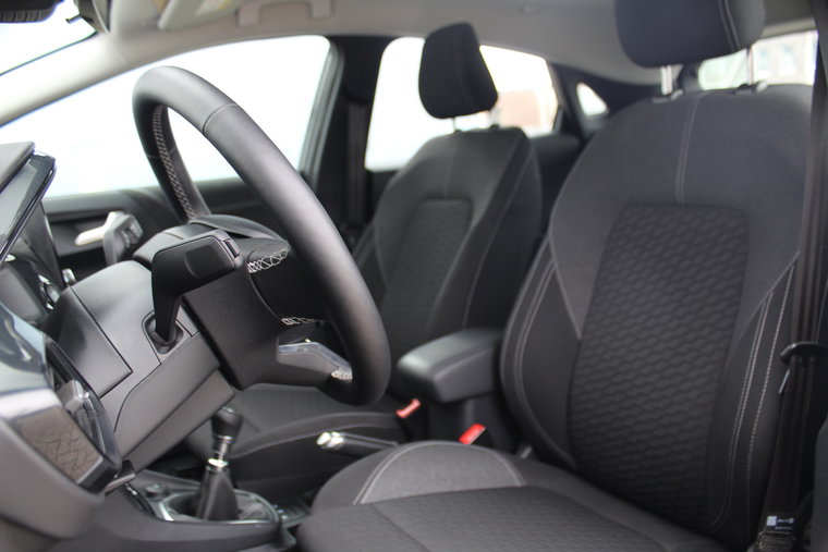 Vehicle Image 31