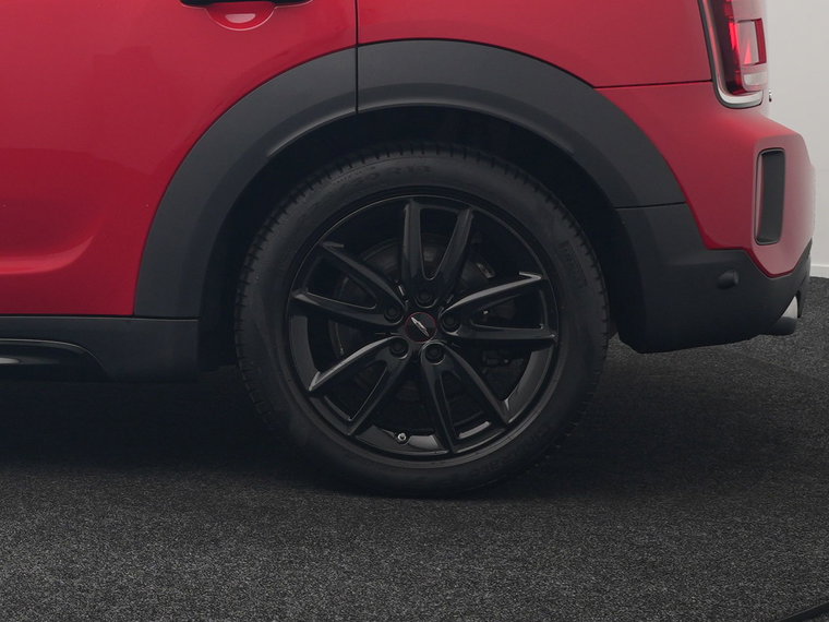 Vehicle Image 40