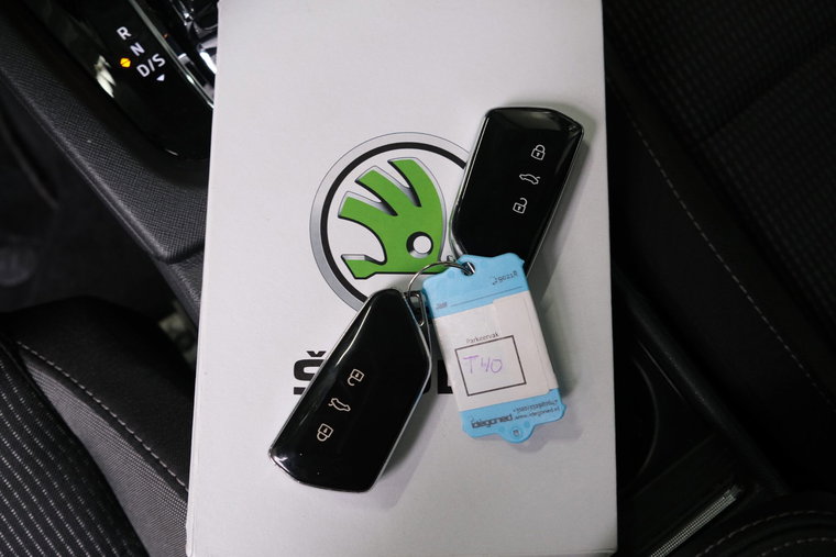 Vehicle Image 31
