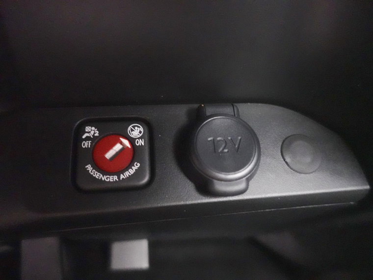 Vehicle Image 27