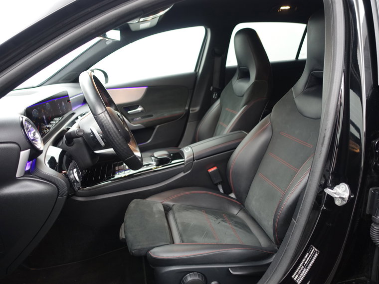 Vehicle Image 23